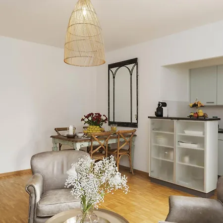 Junior Modern-24 By Interhome *