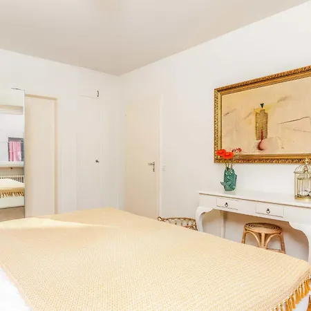 Apartment Junior Modern.24 Ascona