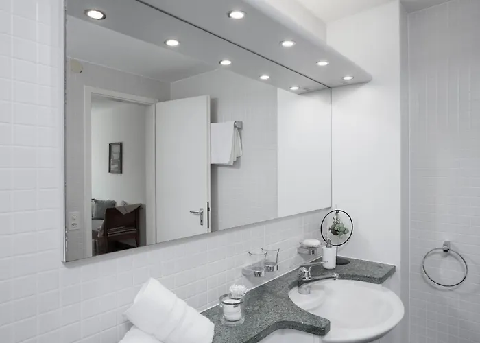 Junior Modern-24 By Interhome Lejlighed