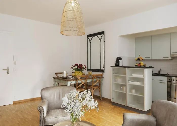 Junior Modern-24 By Interhome *